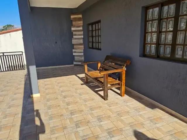Casa aluguel em Região Imediata de São José dos Campos, Região Metropolitana do Vale do Paraíba e Litoral Norte