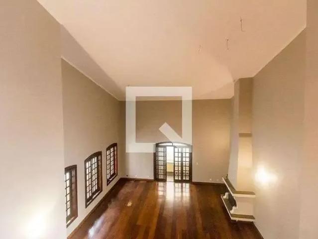 Casa aluguel em Região Imediata de São Paulo, Região Metropolitana de São Paulo