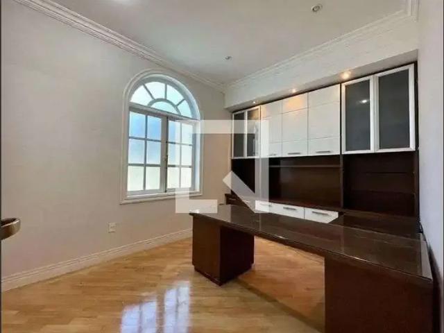 Casa aluguel em Região Imediata de São Paulo, Região Metropolitana de São Paulo