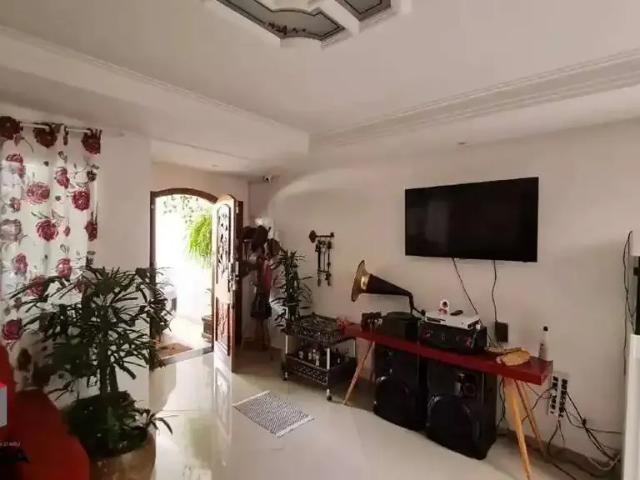 Casa aluguel em Região Imediata de São Paulo, Região Metropolitana de São Paulo