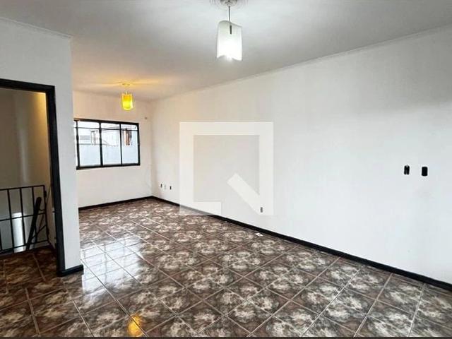 Casa aluguel em Capuava, Santo André