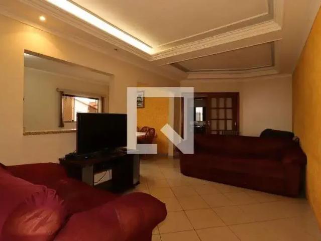 Casa aluguel em Região Imediata de São Paulo, Região Metropolitana de São Paulo