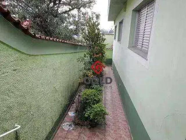 Casa aluguel em Parque Industriário, Santo André