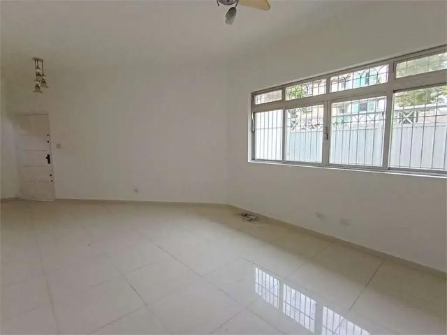 Casa aluguel em Região Imediata de Santos, Região Metropolitana da Baixada Santista