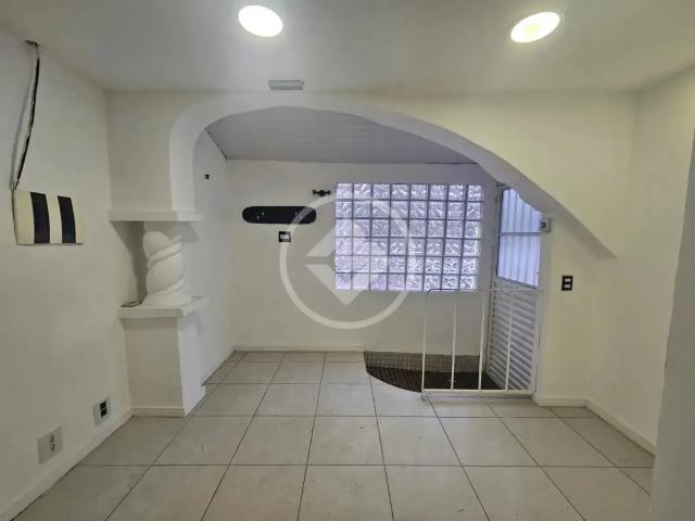 Casa aluguel em Santos