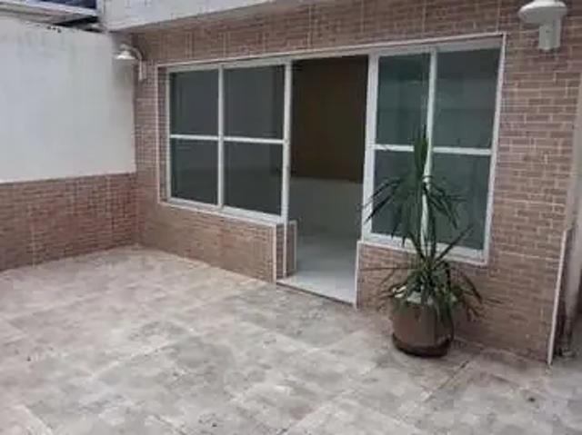 Casa aluguel em Região Imediata de Santos, Região Metropolitana da Baixada Santista