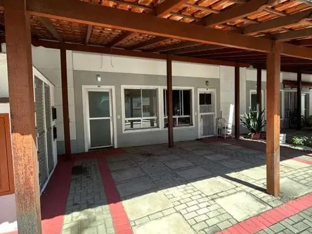 Casa aluguel em Região Geográfica Imediata de Vitória, Região Metropolitana da Grande Vitória