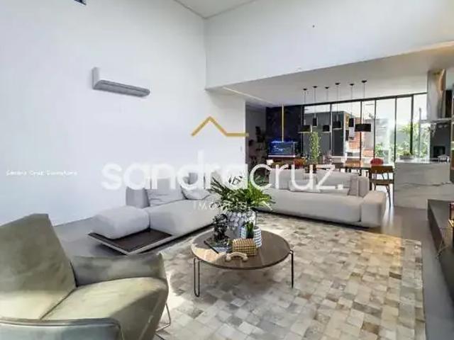 Casa aluguel em Região Geográfica Imediata de Vitória, Região Metropolitana da Grande Vitória