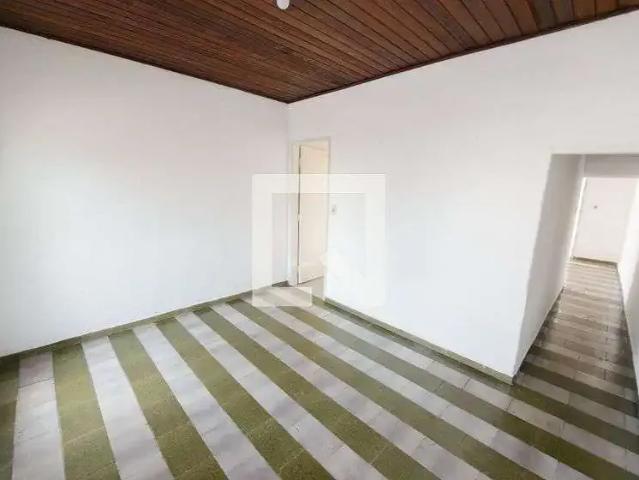 Casa aluguel em Região Imediata de Taubaté-Pindamonhangaba, Região Metropolitana do Vale do Paraíba e Litoral Norte