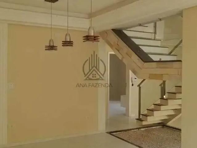 Casa aluguel em Região Imediata de Taubaté-Pindamonhangaba, Região Metropolitana do Vale do Paraíba e Litoral Norte