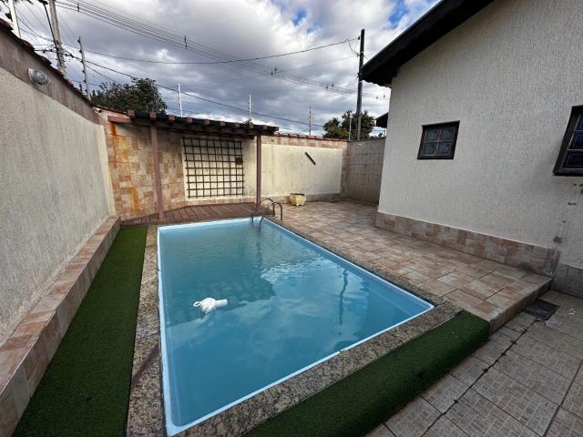 Casa aluguel em Região Imediata de Taubaté-Pindamonhangaba, Região Metropolitana do Vale do Paraíba e Litoral Norte