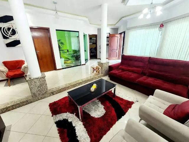 Casa aluguel em Região Imediata de Taubaté-Pindamonhangaba, Região Metropolitana do Vale do Paraíba e Litoral Norte