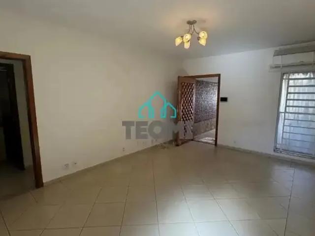 Casa aluguel em Taubaté, Região Geográfica Intermediária de São José dos Campos