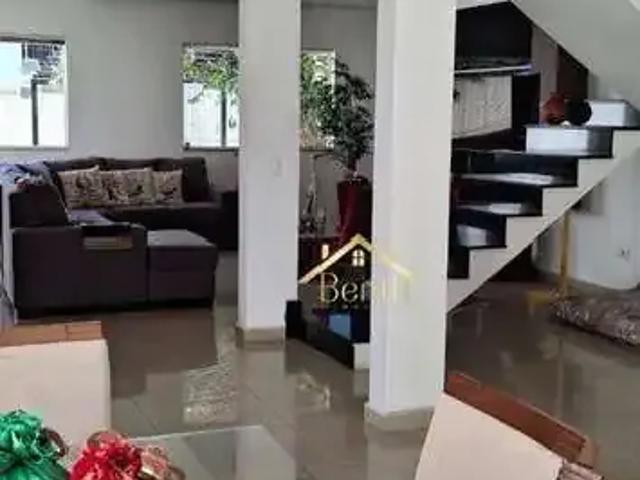 Casa aluguel em Região Imediata de Taubaté-Pindamonhangaba, Região Metropolitana do Vale do Paraíba e Litoral Norte