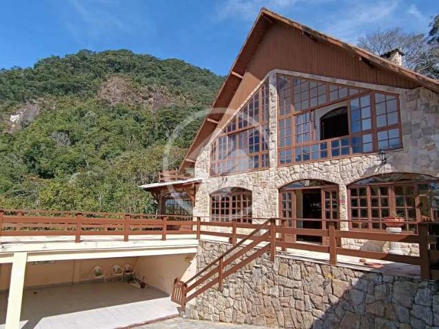 Casa aluguel em Teresópolis