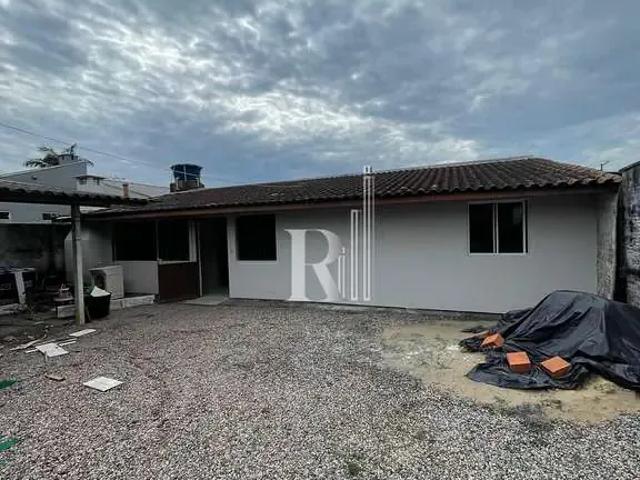 Casa aluguel em Região Geográfica Imediata de Itajaí, Tijucas