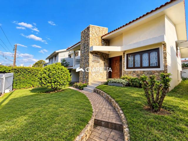 Casa aluguel em Toledo, Região Geográfica Intermediária de Cascavel