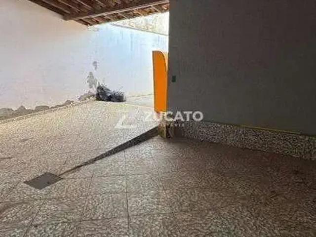 Casa aluguel em Uberaba, Região Geográfica Intermediária de Uberaba