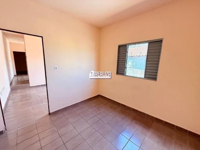 Casa aluguel em Vila Raquel, Uberaba