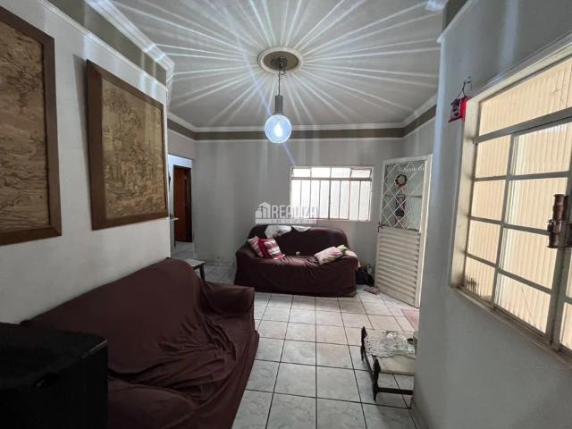 Casa aluguel em Vila Raquel, Uberaba