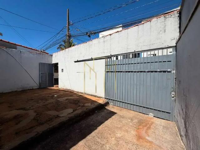Casa aluguel em Região Geográfica Imediata de Uberlândia, Oliveira Fortes