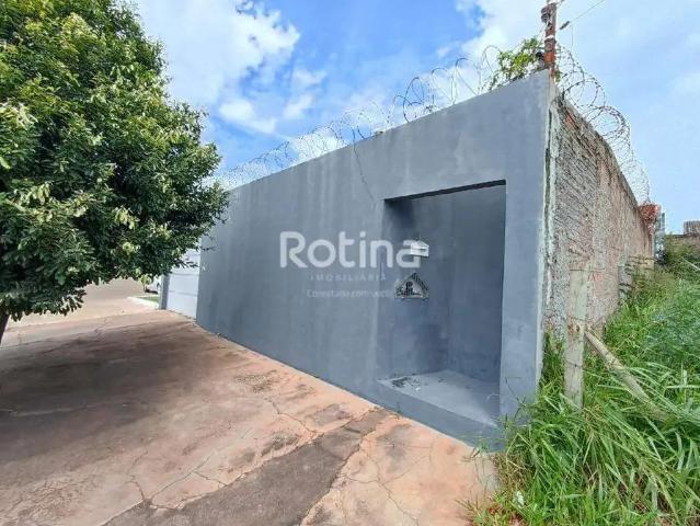 Casa aluguel em Região Geográfica Imediata de Uberlândia, Oliveira Fortes