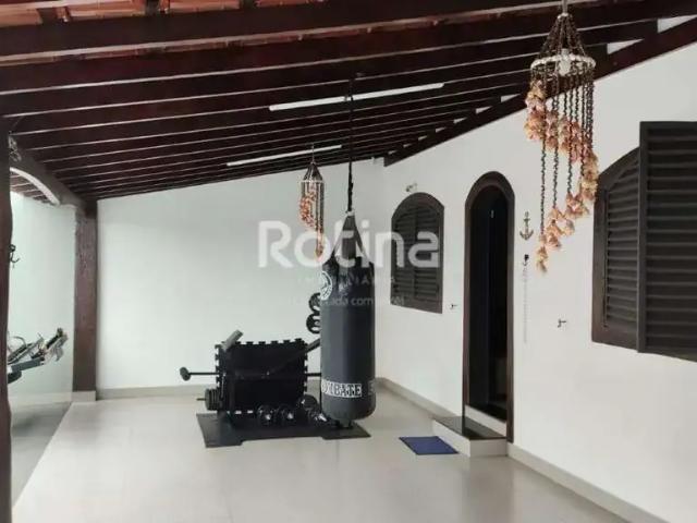 Casa aluguel em Região Geográfica Imediata de Uberlândia, Oliveira Fortes
