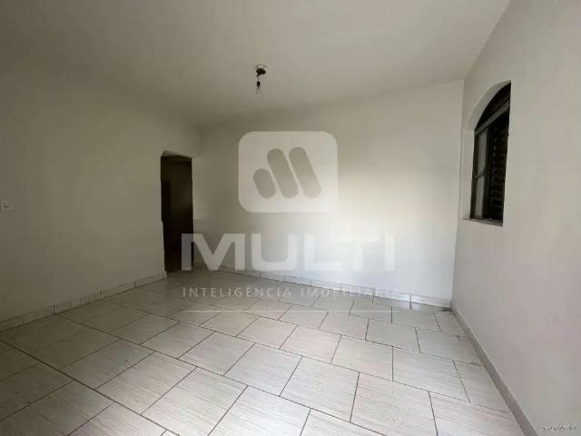 Casa aluguel em Região Geográfica Imediata de Uberlândia, Oliveira Fortes