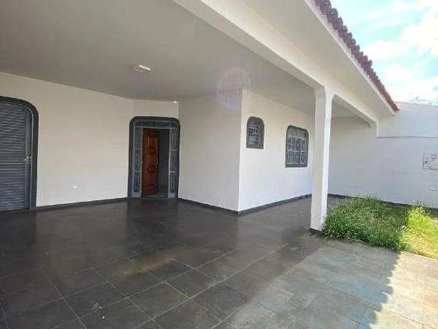 Casa aluguel em Região Geográfica Imediata de Uberlândia, Oliveira Fortes
