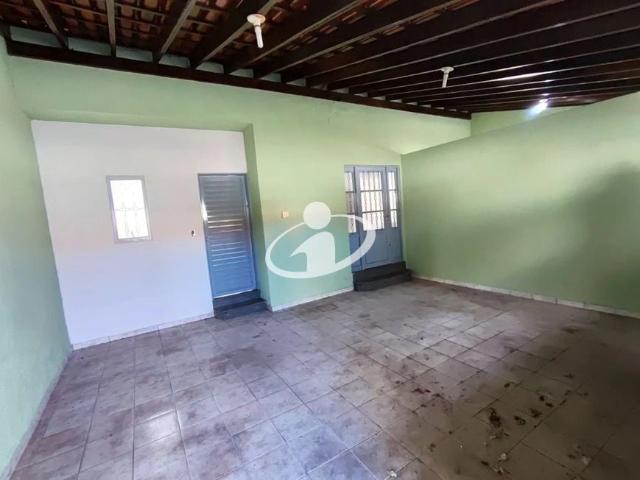 Casa aluguel em Setor Central, Uberlândia