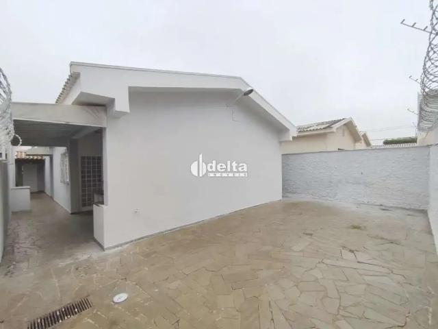 Casa aluguel em Região Geográfica Imediata de Uberlândia, Oliveira Fortes