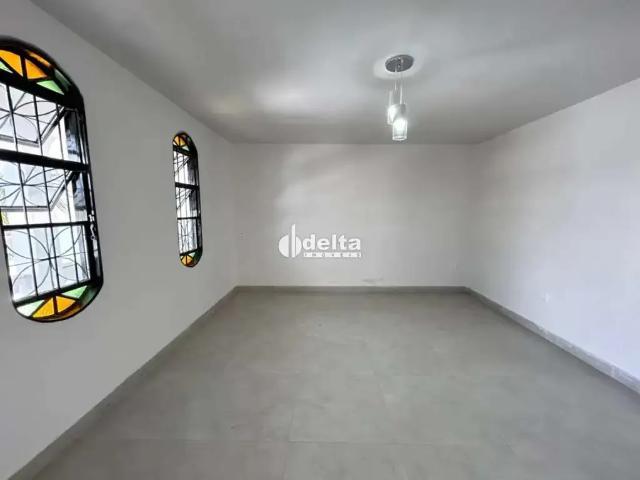 Casa aluguel em Região Geográfica Imediata de Uberlândia, Oliveira Fortes