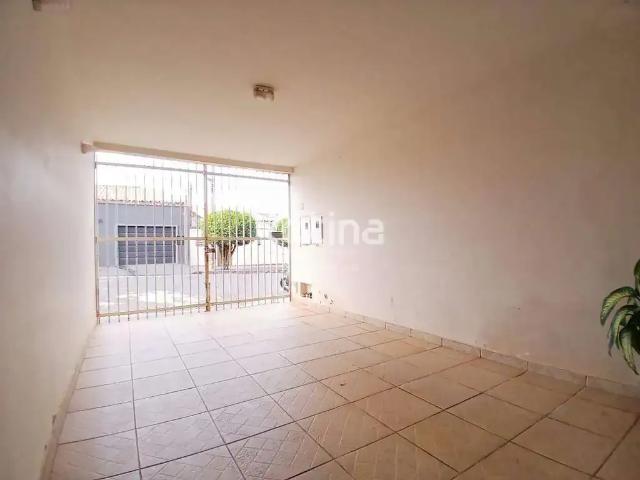 Casa aluguel em Região Geográfica Imediata de Uberlândia, Oliveira Fortes