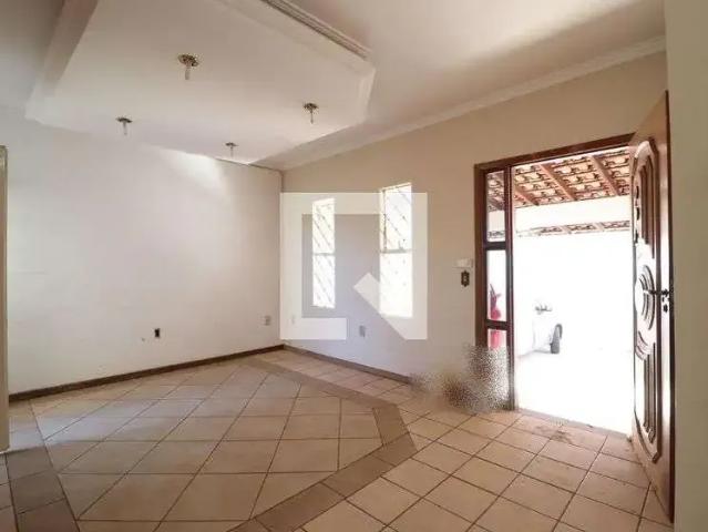 Casa aluguel em Região Geográfica Imediata de Uberlândia, Oliveira Fortes