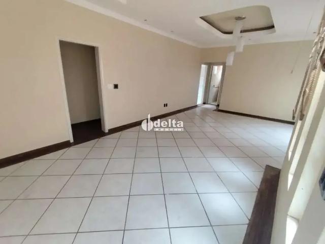 Casa aluguel em Região Geográfica Imediata de Uberlândia, Oliveira Fortes