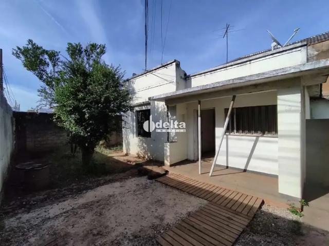 Casa aluguel em Região Geográfica Imediata de Uberlândia, Oliveira Fortes