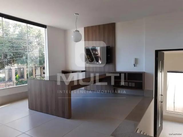 Casa aluguel em Setor Central, Uberlândia