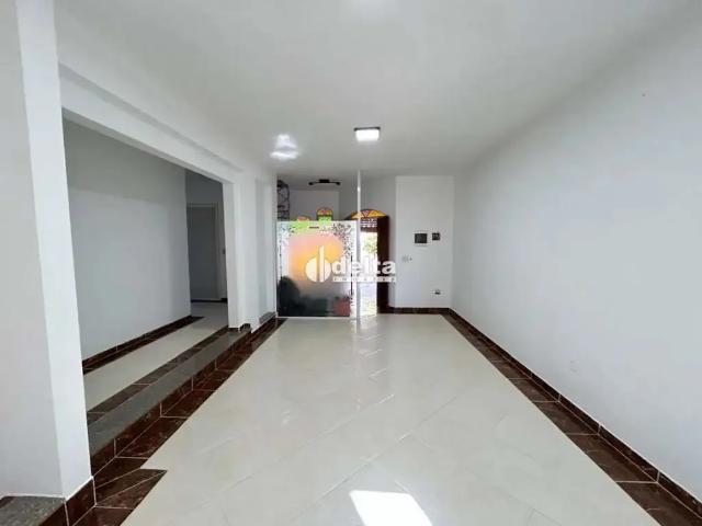 Casa aluguel em Região Geográfica Imediata de Uberlândia, Oliveira Fortes