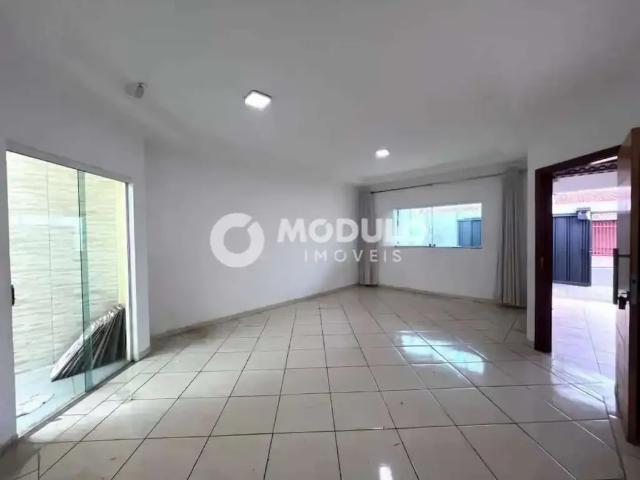 Casa aluguel em Região Geográfica Imediata de Uberlândia, Oliveira Fortes