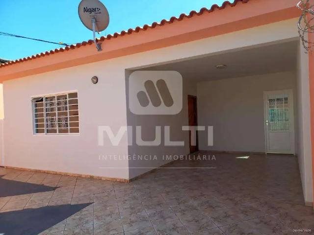 Casa aluguel em Região Geográfica Imediata de Uberlândia, Oliveira Fortes
