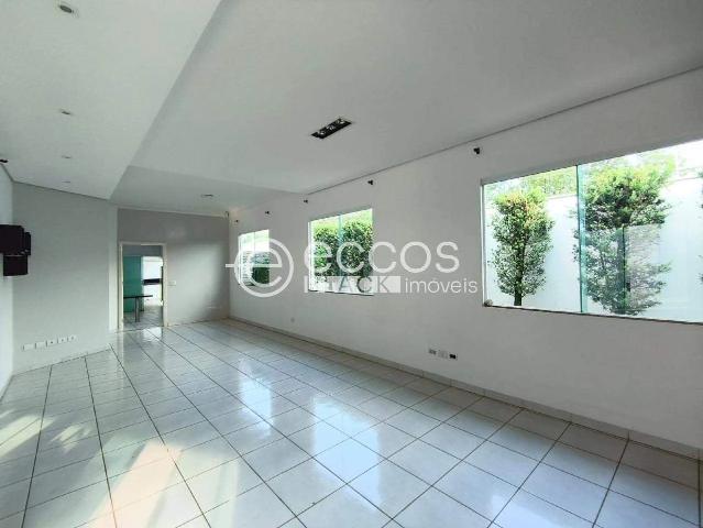 Casa aluguel em Setor Sul, Uberlândia