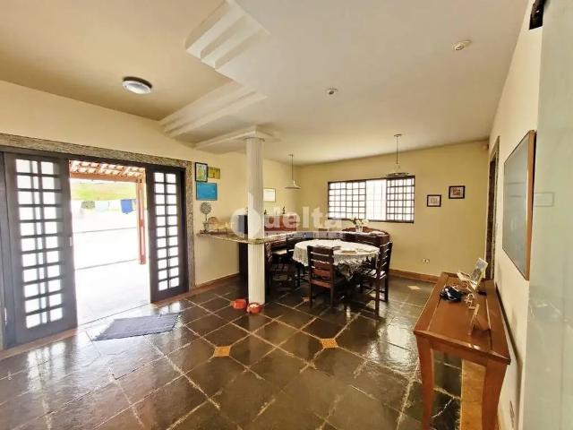 Casa aluguel em Região Geográfica Imediata de Uberlândia, Oliveira Fortes
