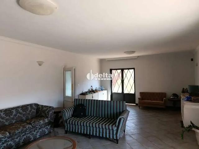 Casa aluguel em Região Geográfica Imediata de Uberlândia, Oliveira Fortes