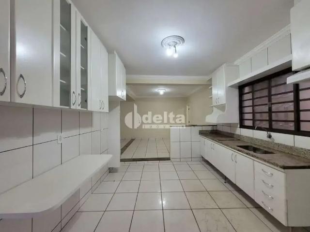 Casa aluguel em Região Geográfica Imediata de Uberlândia, Oliveira Fortes