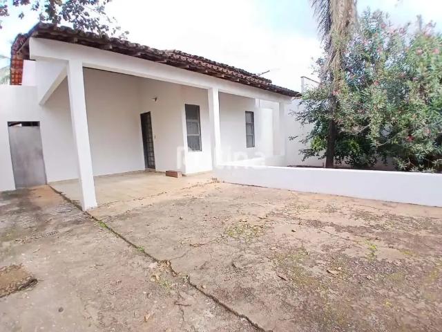 Casa aluguel em Região Geográfica Imediata de Uberlândia, Oliveira Fortes