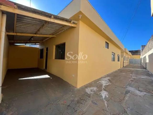Casa aluguel em Região Geográfica Imediata de Uberlândia, Oliveira Fortes
