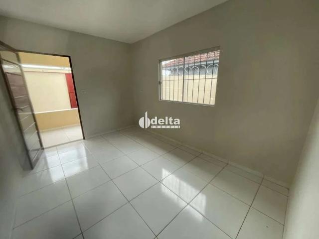 Casa aluguel em Custódio Pereira, Uberlândia