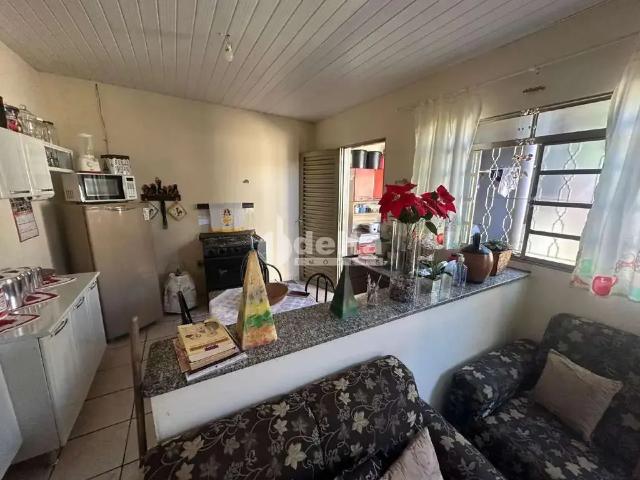 Casa aluguel em Região Geográfica Imediata de Uberlândia, Oliveira Fortes