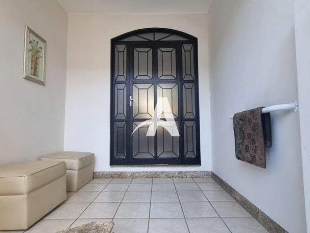 Casa aluguel em Setor Central, Uberlândia