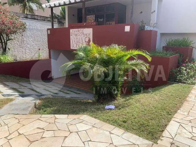 Casa aluguel em Setor Central, Uberlândia